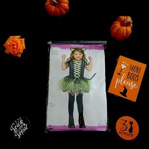 Halloween Costume Cat Queen